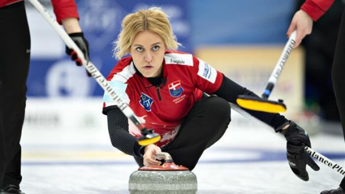 Danske curlingkvinder udspiller medaljechance ved VM 