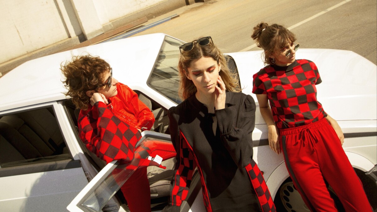 Fløjls-søstre og kompromisløs trio rocker Koncerthuset | Musik | DR