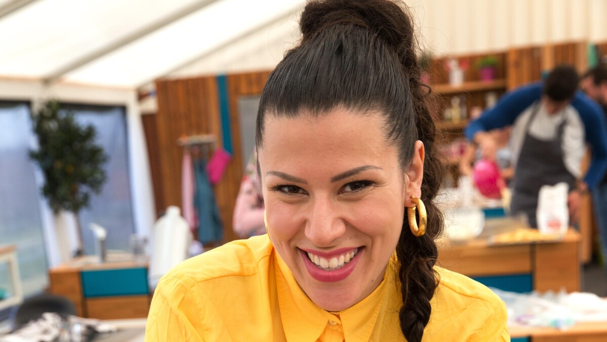 Nåede finalen i 'Den store bagedyst' nu er Jasmin med i Melodi Grand