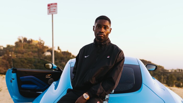 23-årig rapper topper (igen) britisk hitliste og rider på bølge af ...