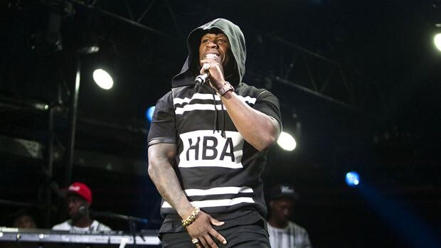 Anmelderne dumper 50 Cent på Smukfest | Smukfest | DR